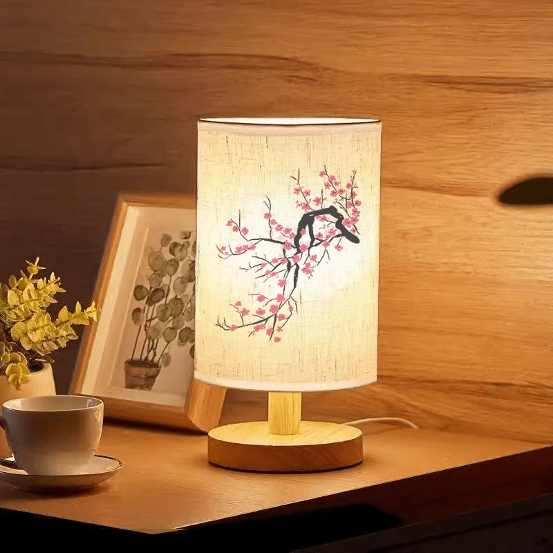 Vintage Plum Blossom Print Atmosphere Bedside Lamp, Log Color Table Lamp, LED Light Suitable for Bedroom and Dormitory, Indoor LED Light with Cloth Shade, Powered by USB - No Battery Required - Suitable for Home and Office Use, Gift Giving