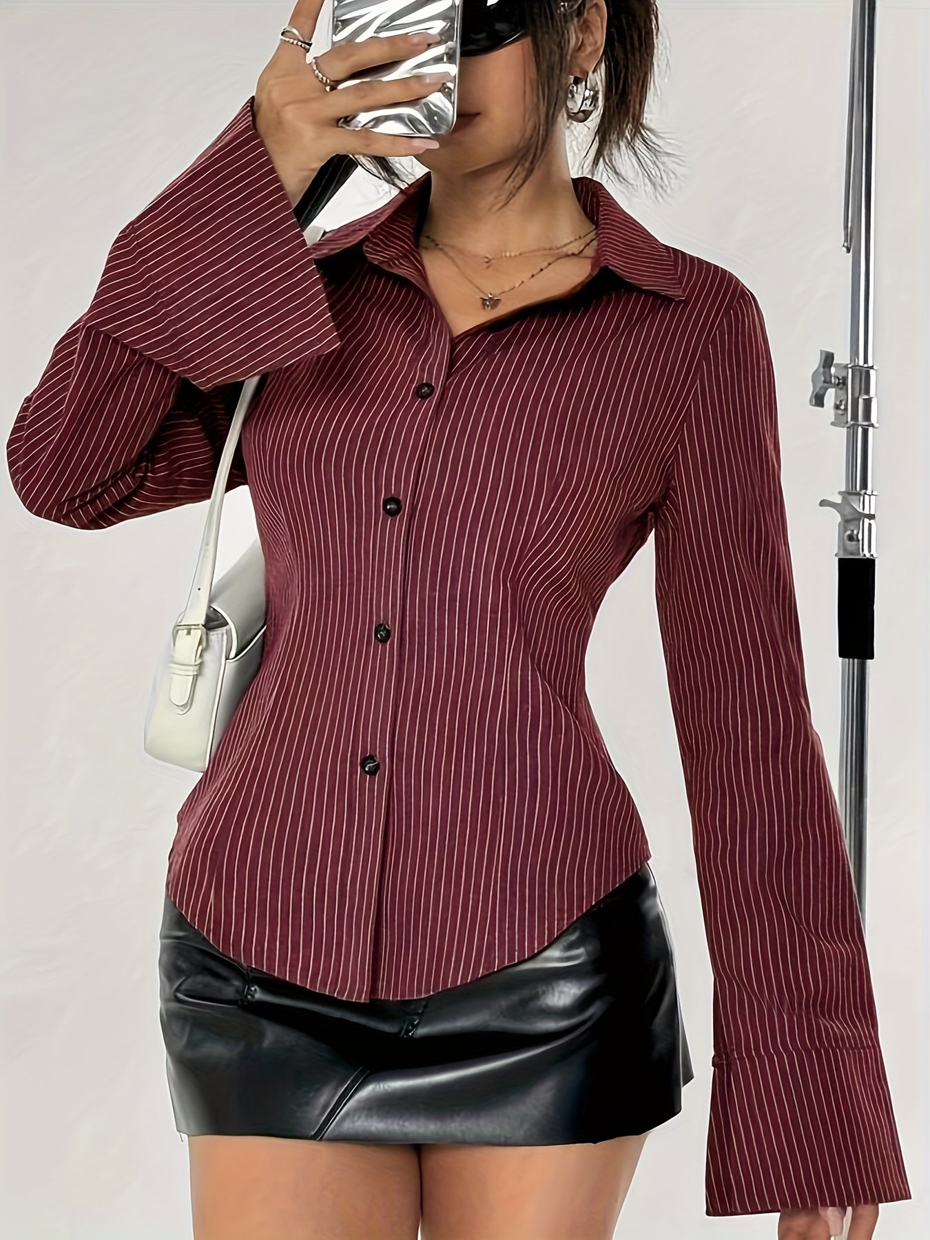 New Women'S Casual Striped Shirt Cardigan for Spring And Summer with Long Sleeves And Buttons.